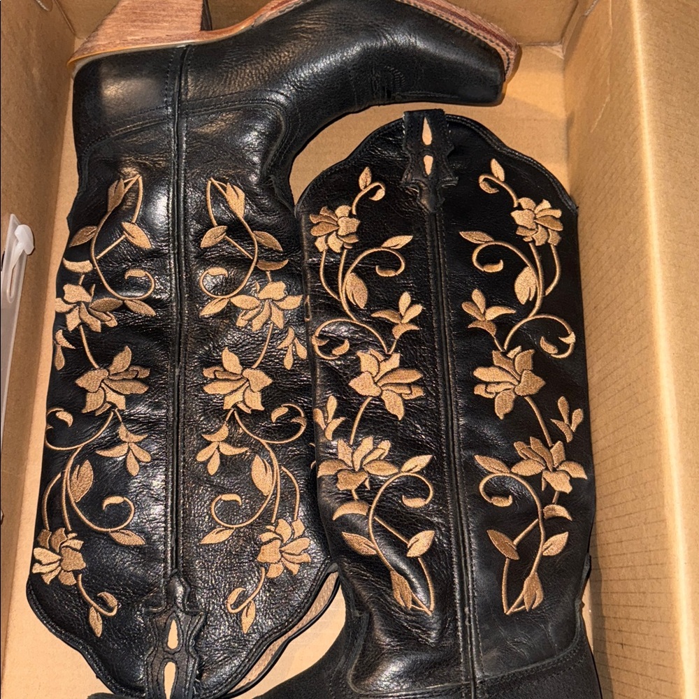 Twisted X Stepping Out Tall 16” Boots - Picture 4 of 5